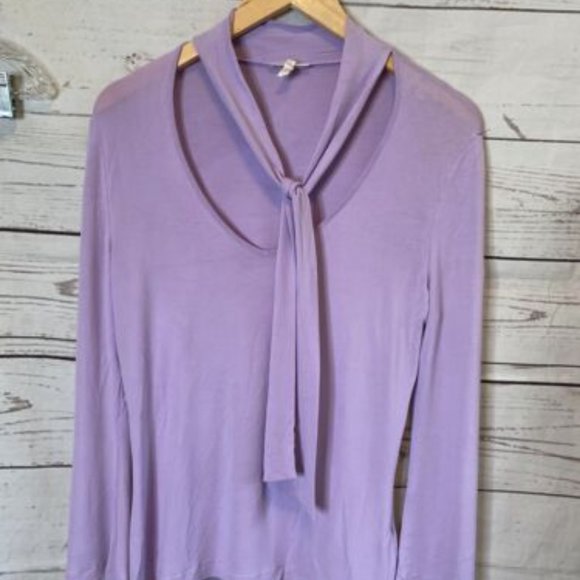 Escada Jersey Top Tie Neck Size Med 40 Msrp $425 Lavender - Picture 4 of 8